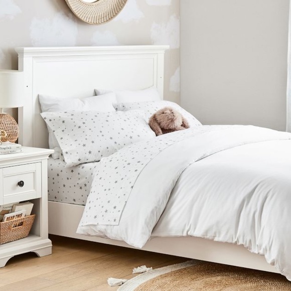 Pottery Barn Kids Star Organic Sheet Set - Picture 4 of 7